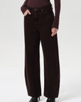 LOW CURVE JEAN