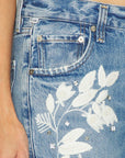 LINDZ EASY STRAIGHT W/ FLORAL EMBROIDERY