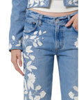 LINDZ EASY STRAIGHT W/ FLORAL EMBROIDERY