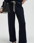 THE EVERYDAY SWEATPANT IN NAVY
