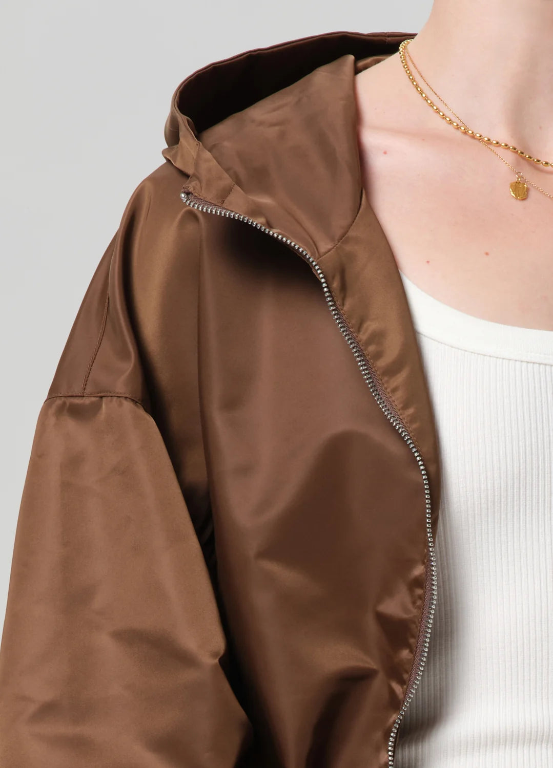 CROPPED WINDBREAKER