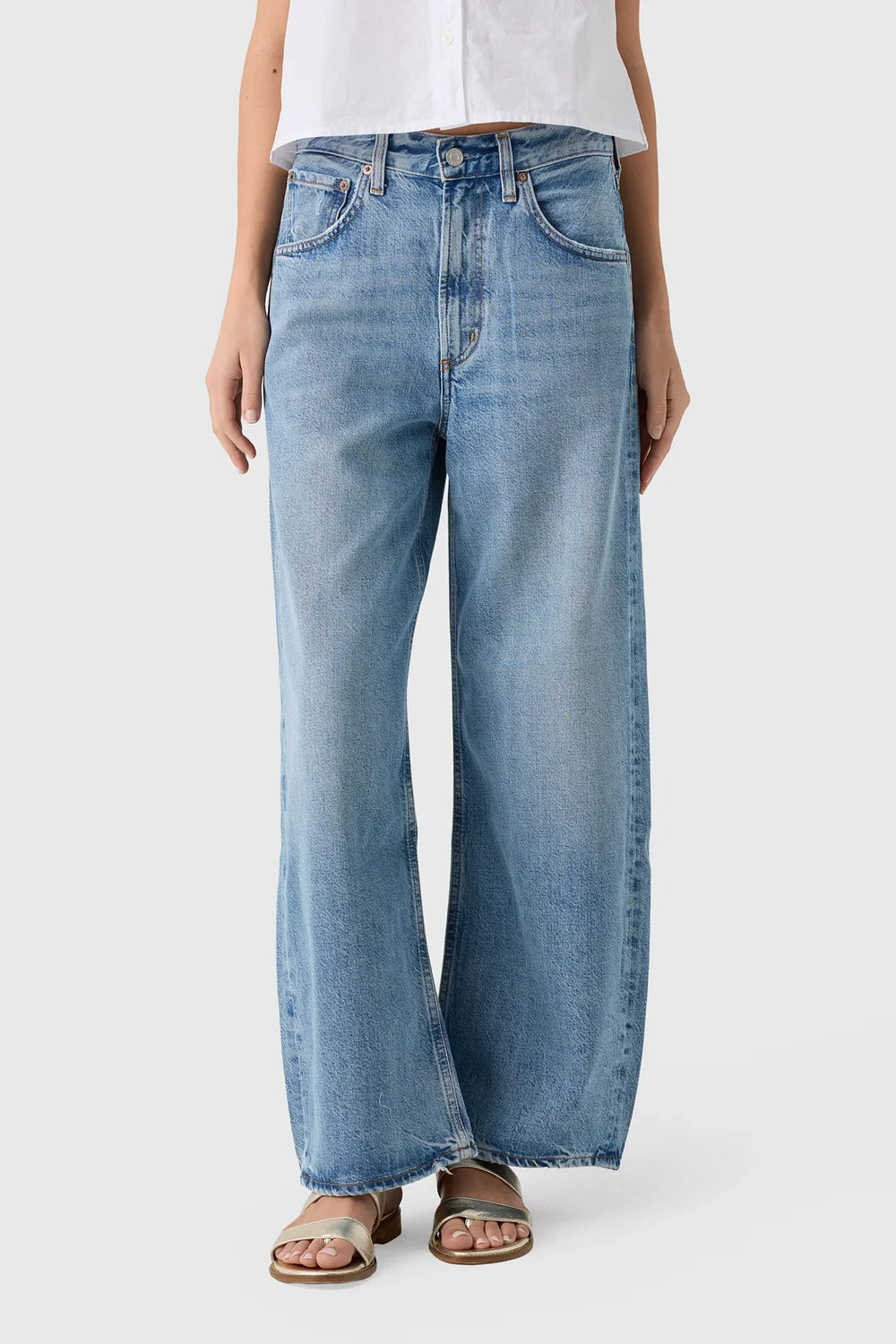 LOW CURVE JEAN CROP