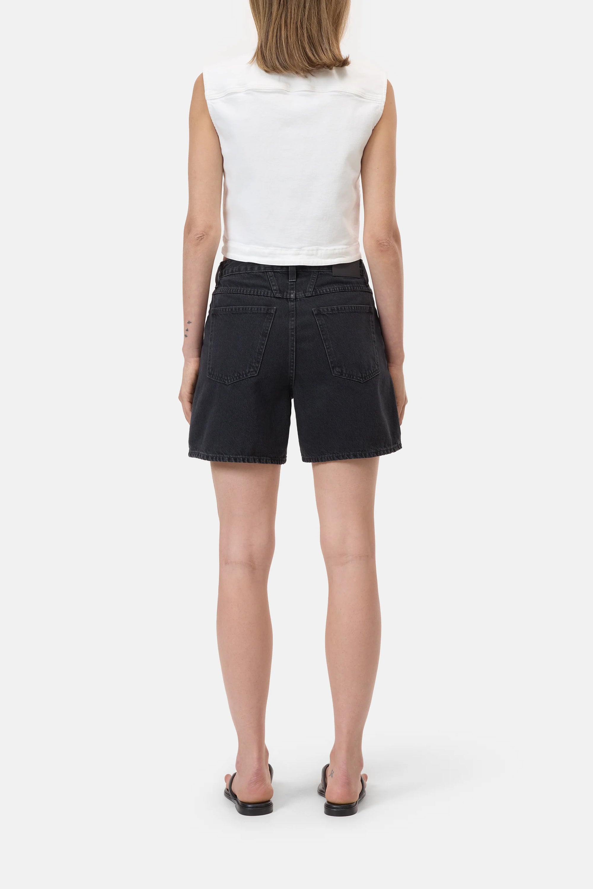 JANEY SHORT