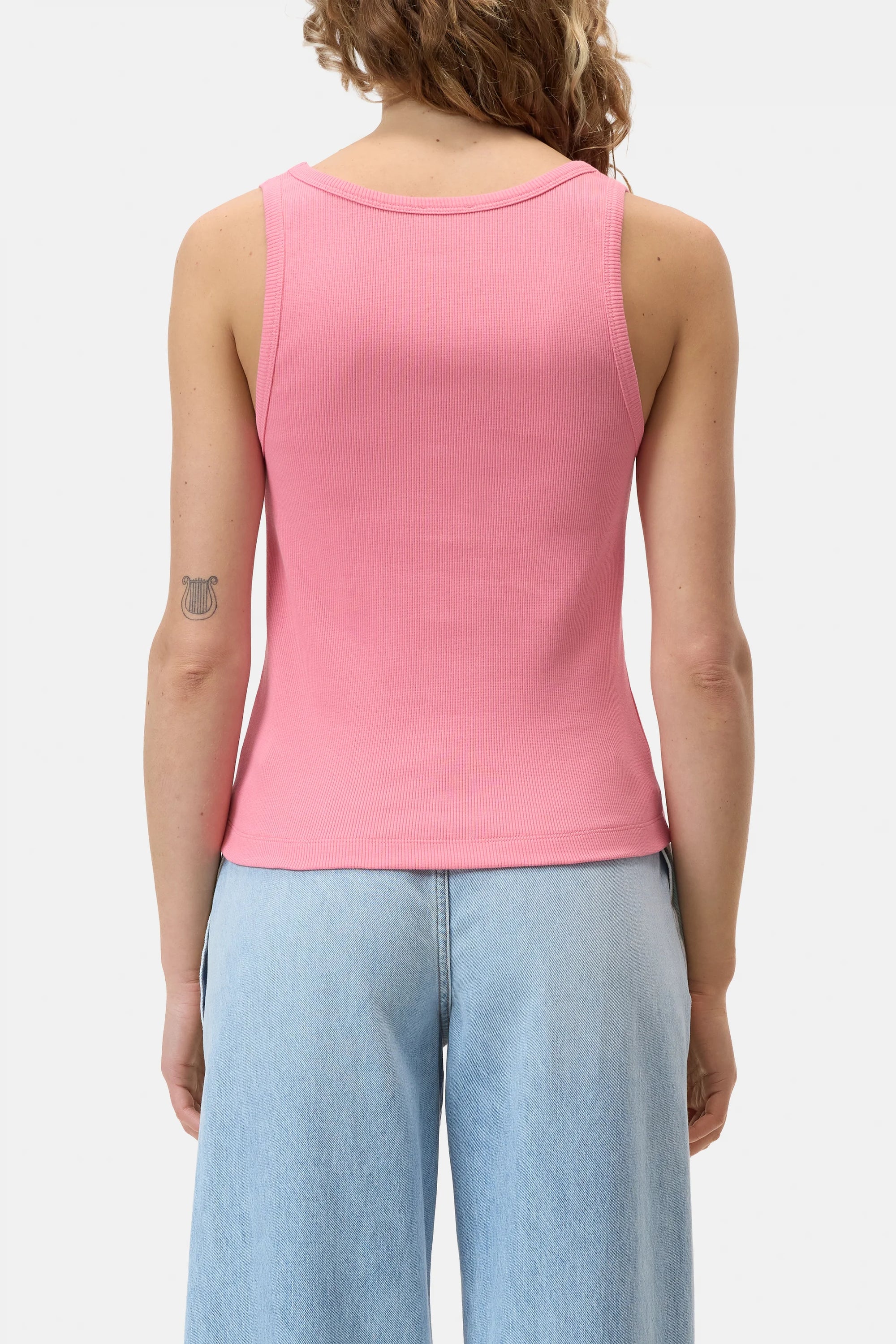 TANK TOP MADE OF COTTON
