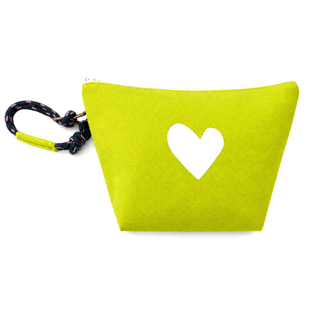 IMPERFECT HEART WRISTLET