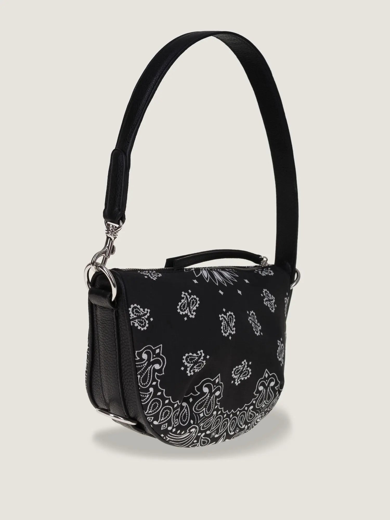 Moon Cuir