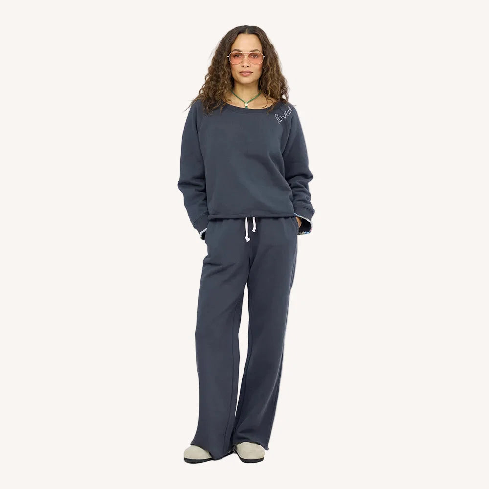 STUDIO SWEATSHIRT