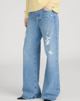 THE LOOSE JEAN