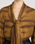 THE SILK OVERSIZED TIE SHIRT