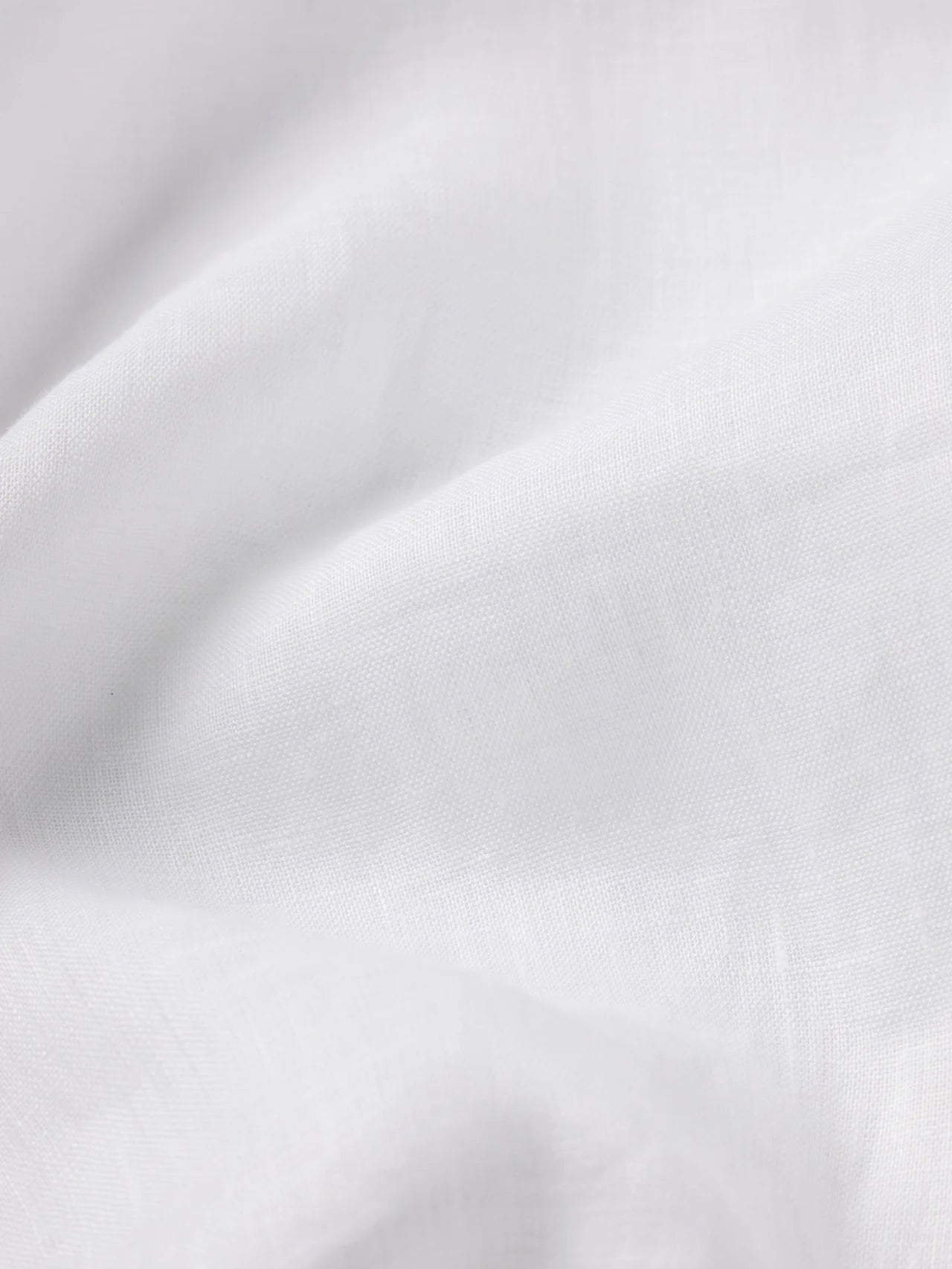 THE LINEN POCKET SHIRT