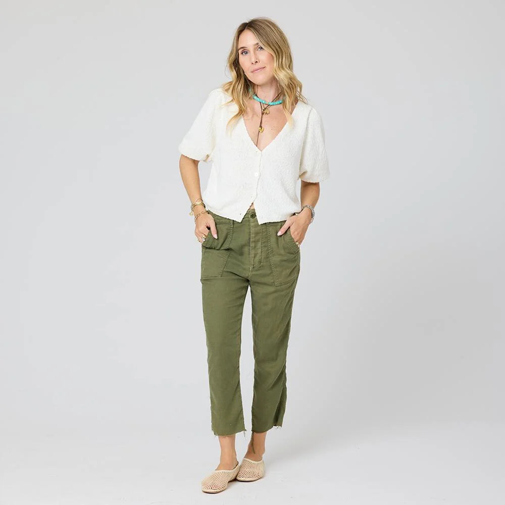 SHORT PUFF SLEEVE SWEATER